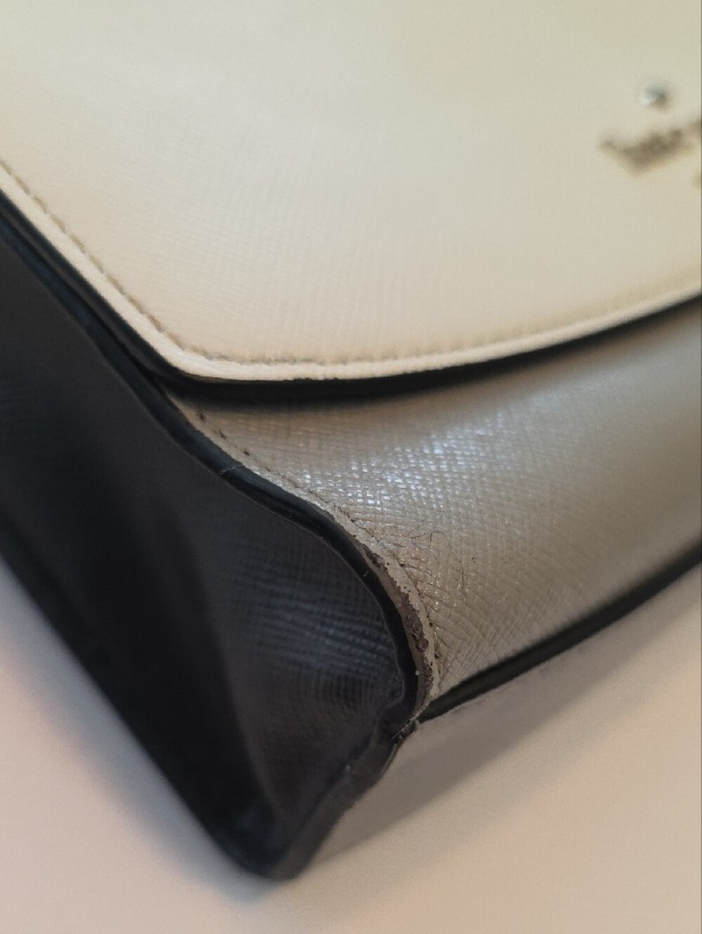 Kate Spade Carson Shoulder Bag Colorblock White Grey Saffiano Leather Minimalist - Picture 13 of 15